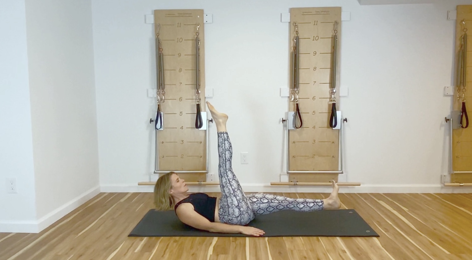 Pilates Mat Express Workout - 14 min