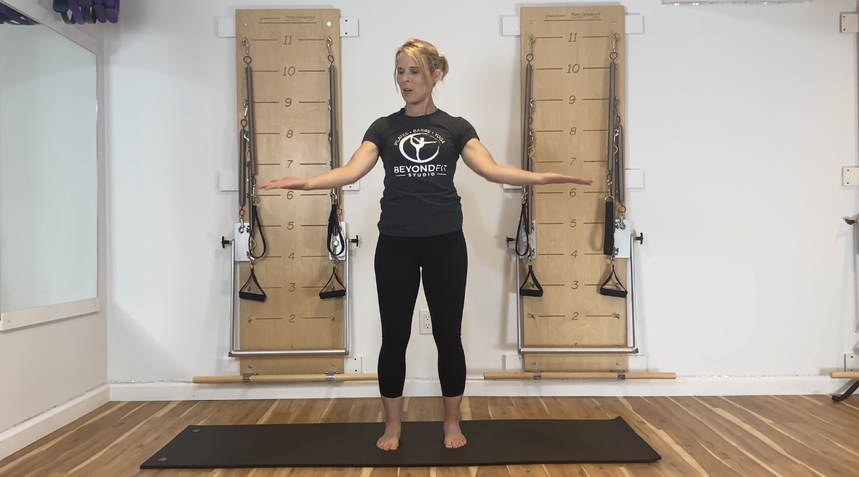 Full Body Workout with Bonus Foot Massage - 19 min