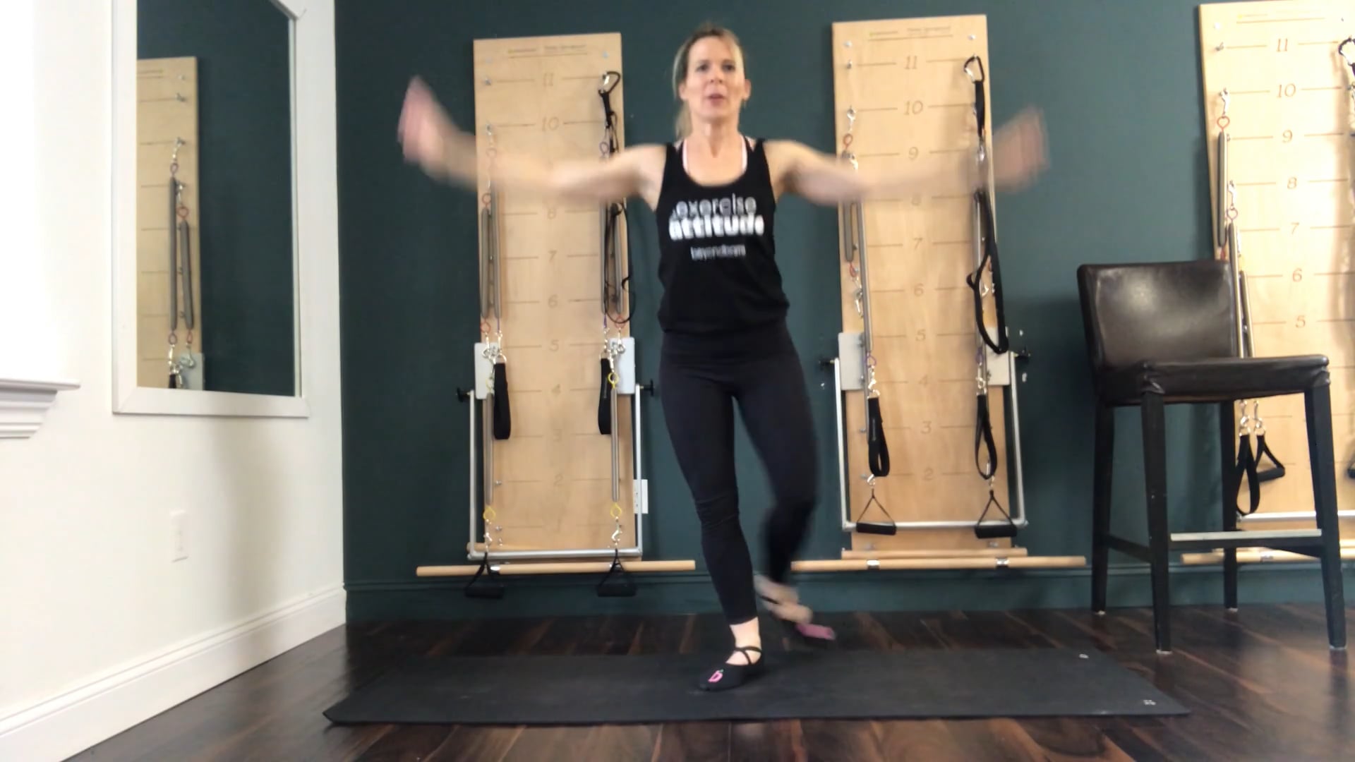 BeyondBarre - 40 min - 04/20/2020