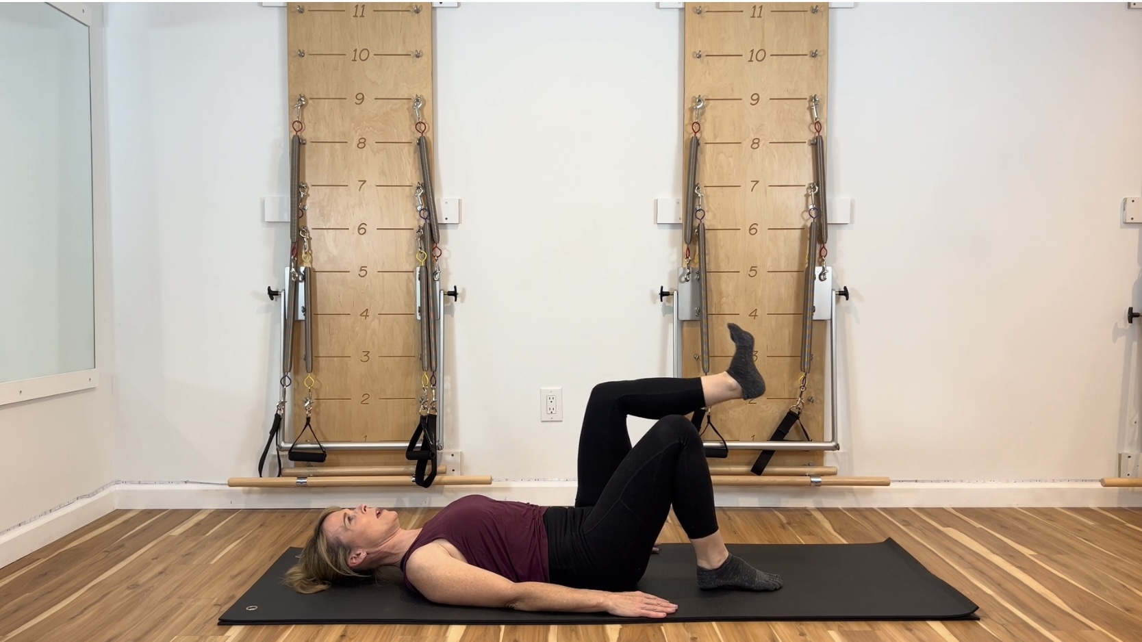 BeyondFit Pilates Ab Series - 14 min