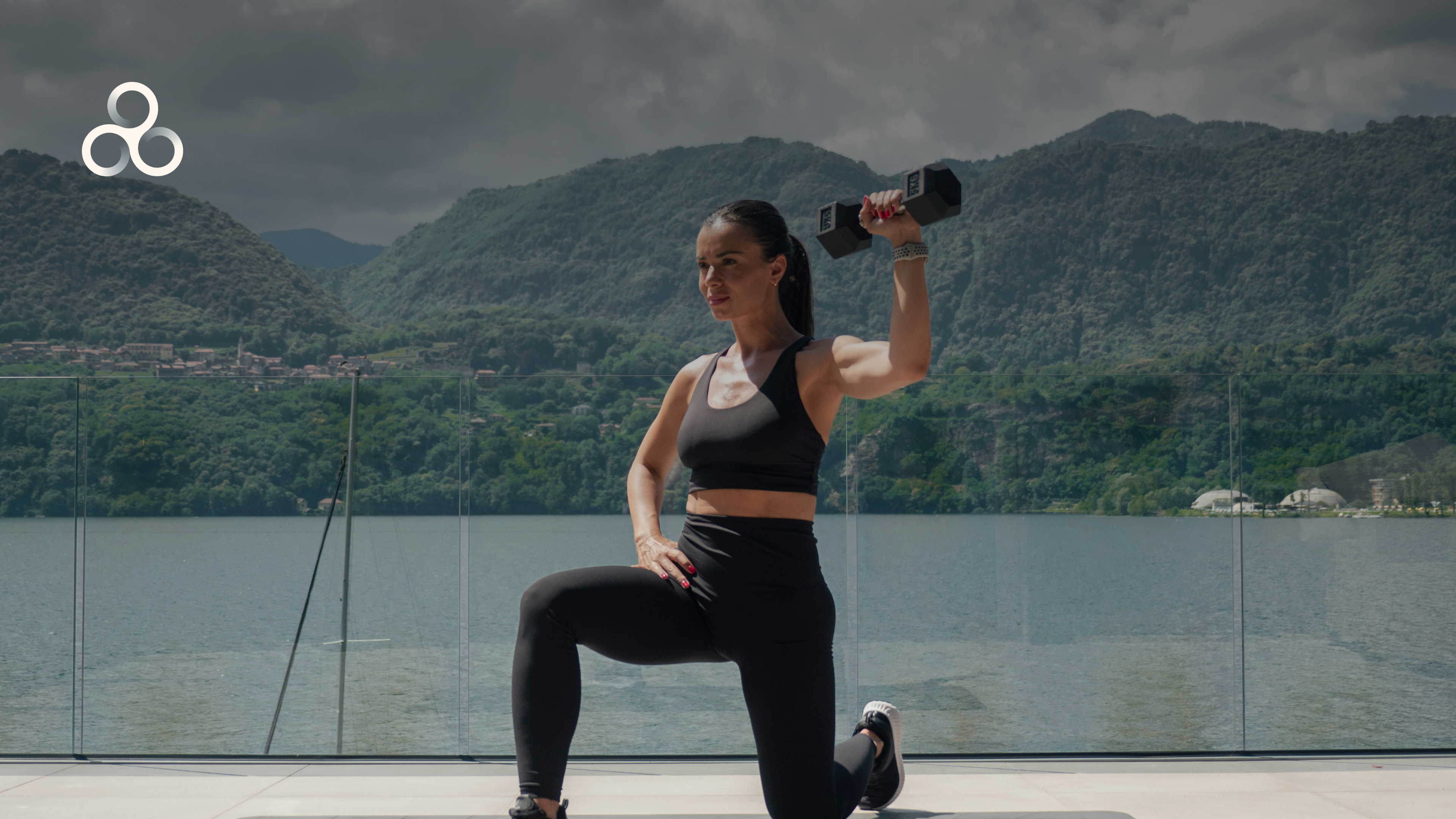 Total Energy Workout (con manubri e banda elastica)