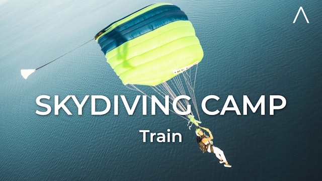 Skydiving: Train