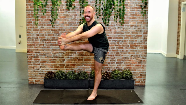 Bikram Yoga I Conleth I 90 min