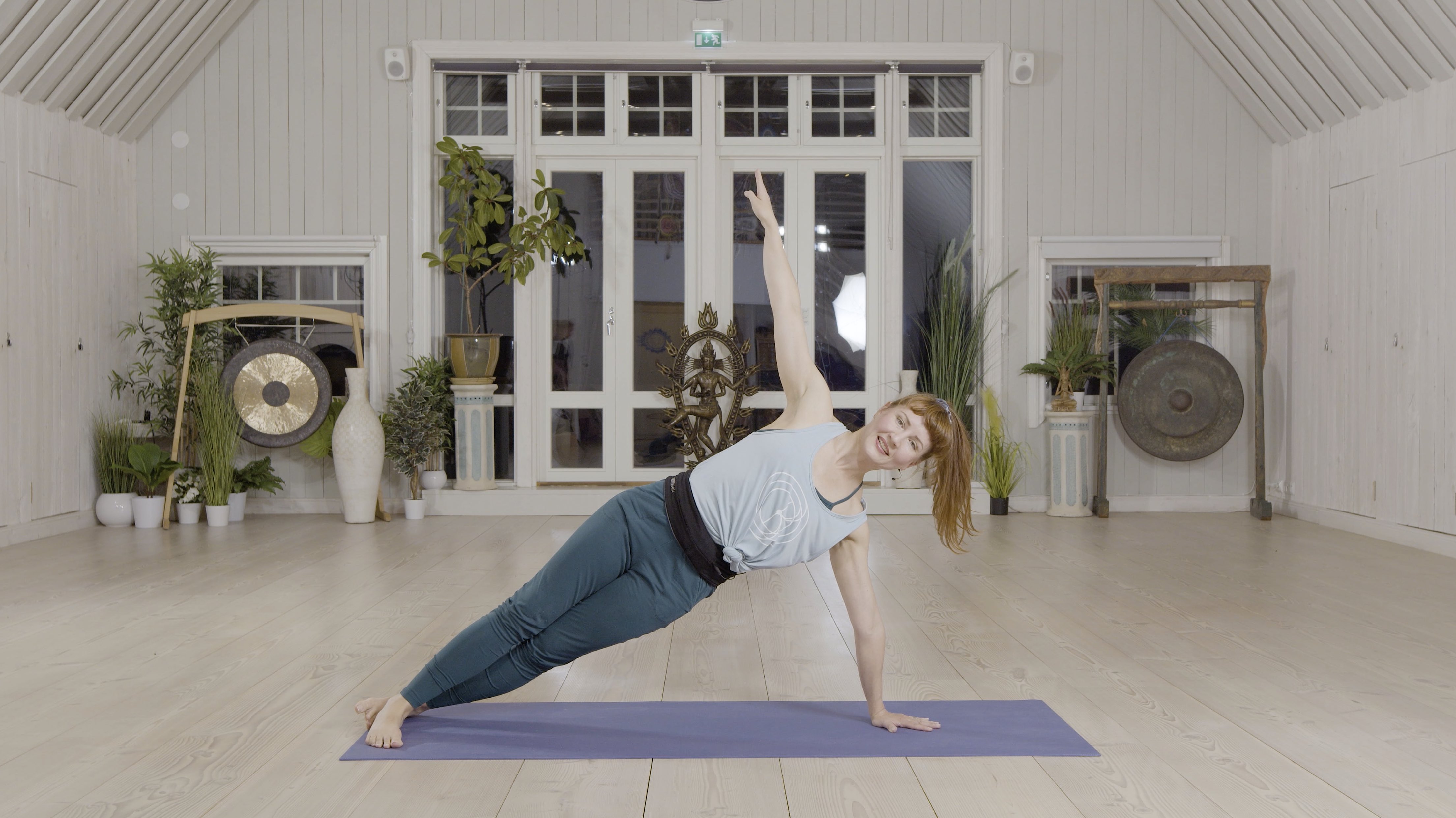 Hanna Manninen / Kurinalaisesti / 45 min.