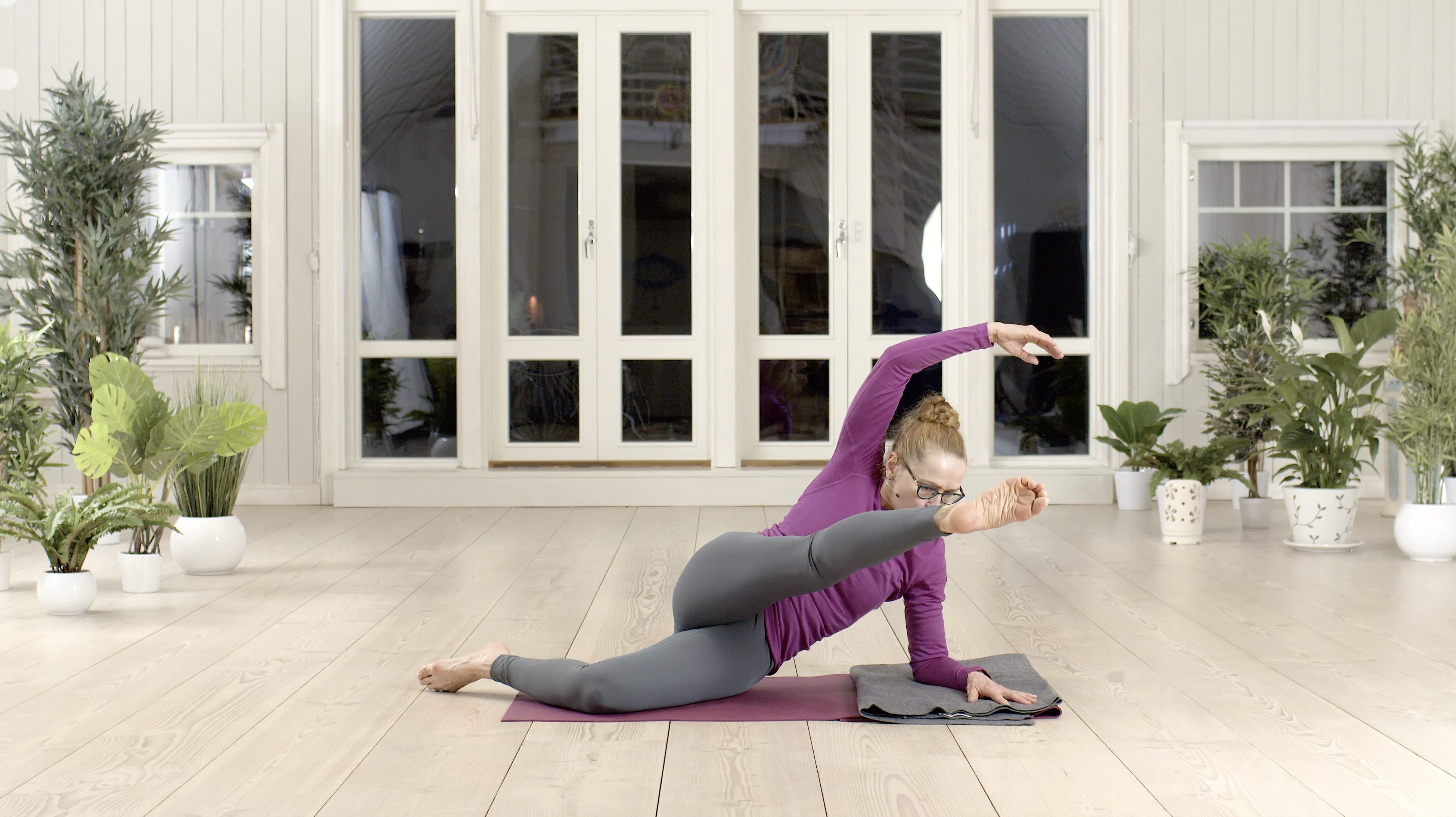 Floor barre 10 / Fatima Witick / 45 min. 