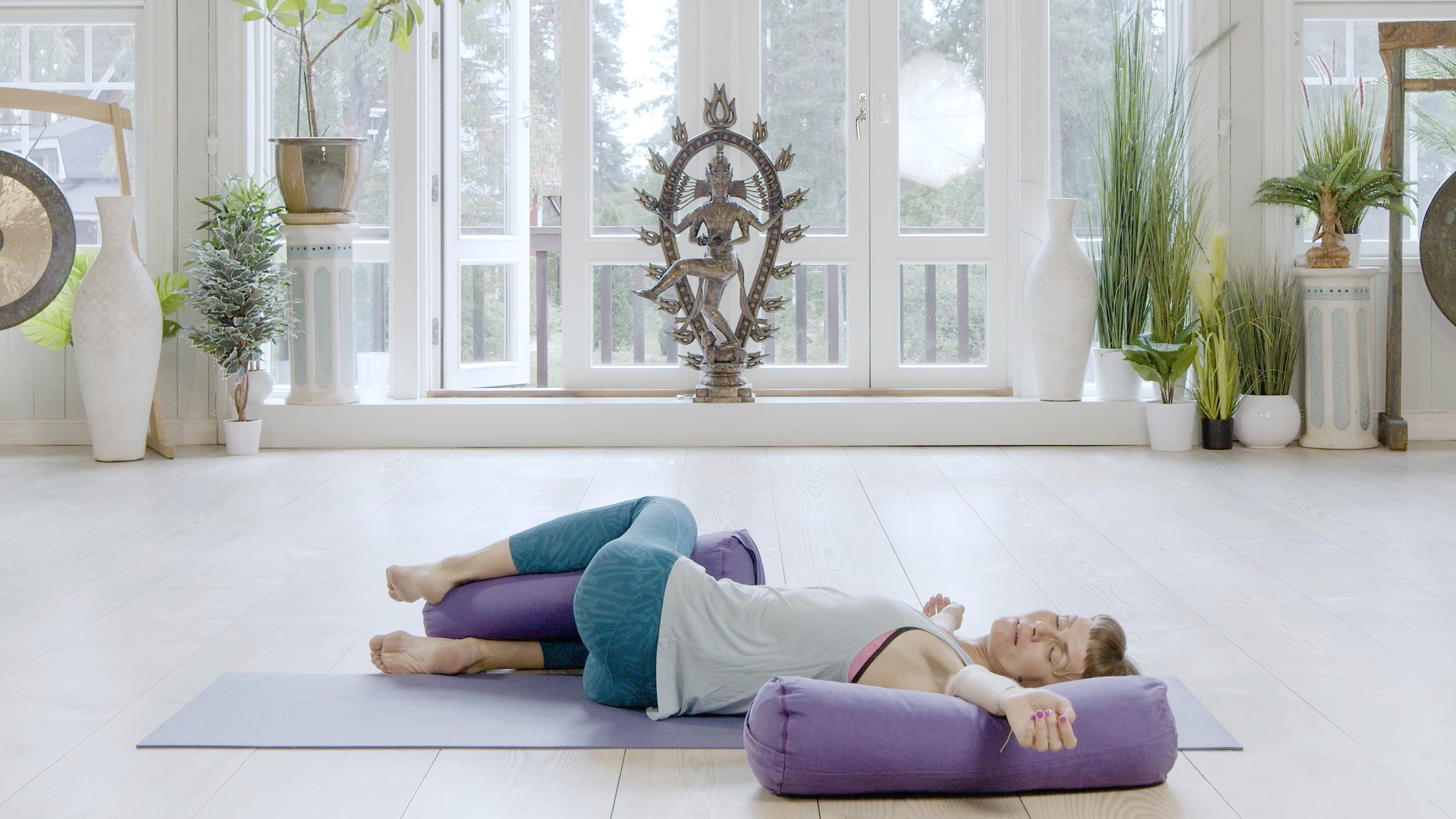 Outi Pikkuoksa / Kutsu unelle / 45 min. / kaikki tasot