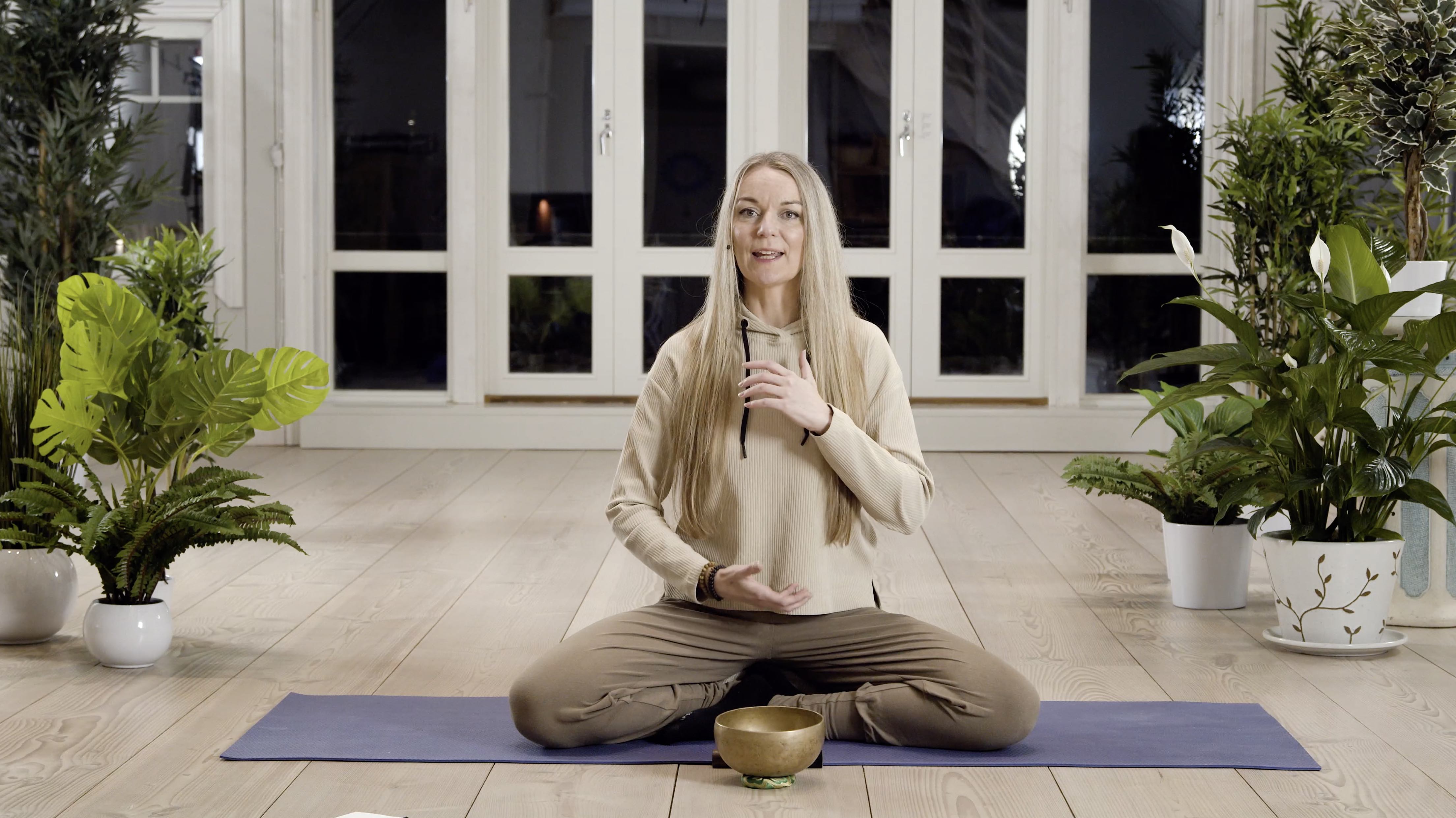 Meditaatio / Suihkulähde / Nina Pyykkönen / sopii kaikille / 15 min. 