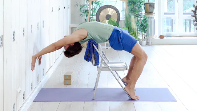 Urdhva dhanurasana / Jarno Mäkelä / 1...