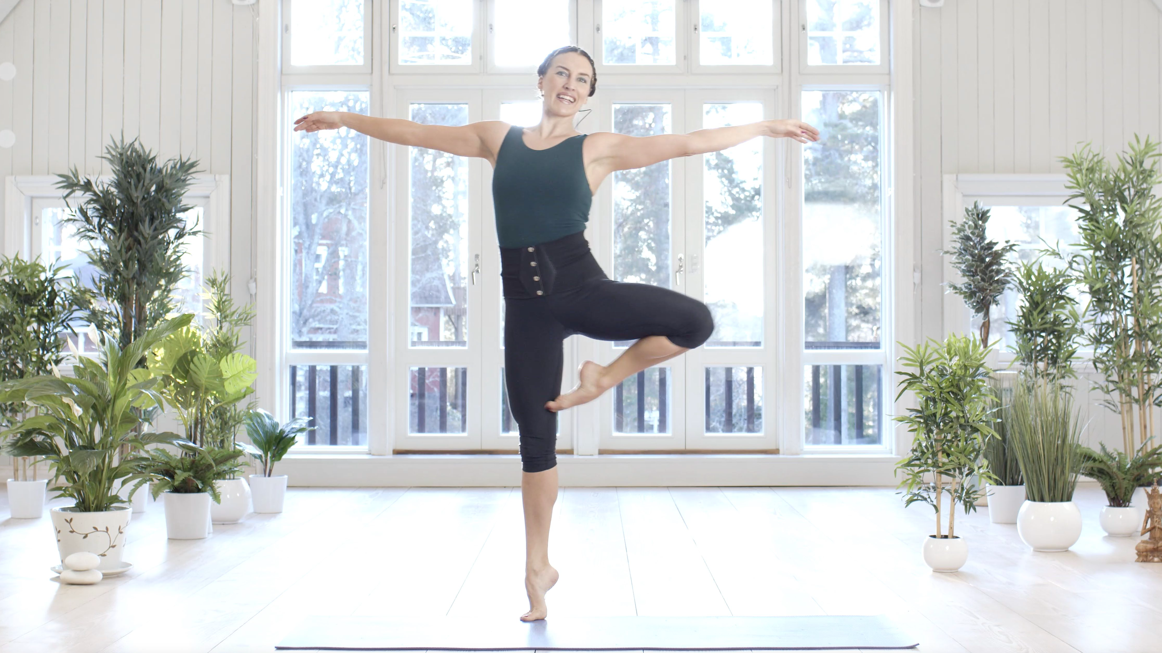 Balleting - lonkankoukistajat / taso 2 / Mia Jokiniva / 30 min.