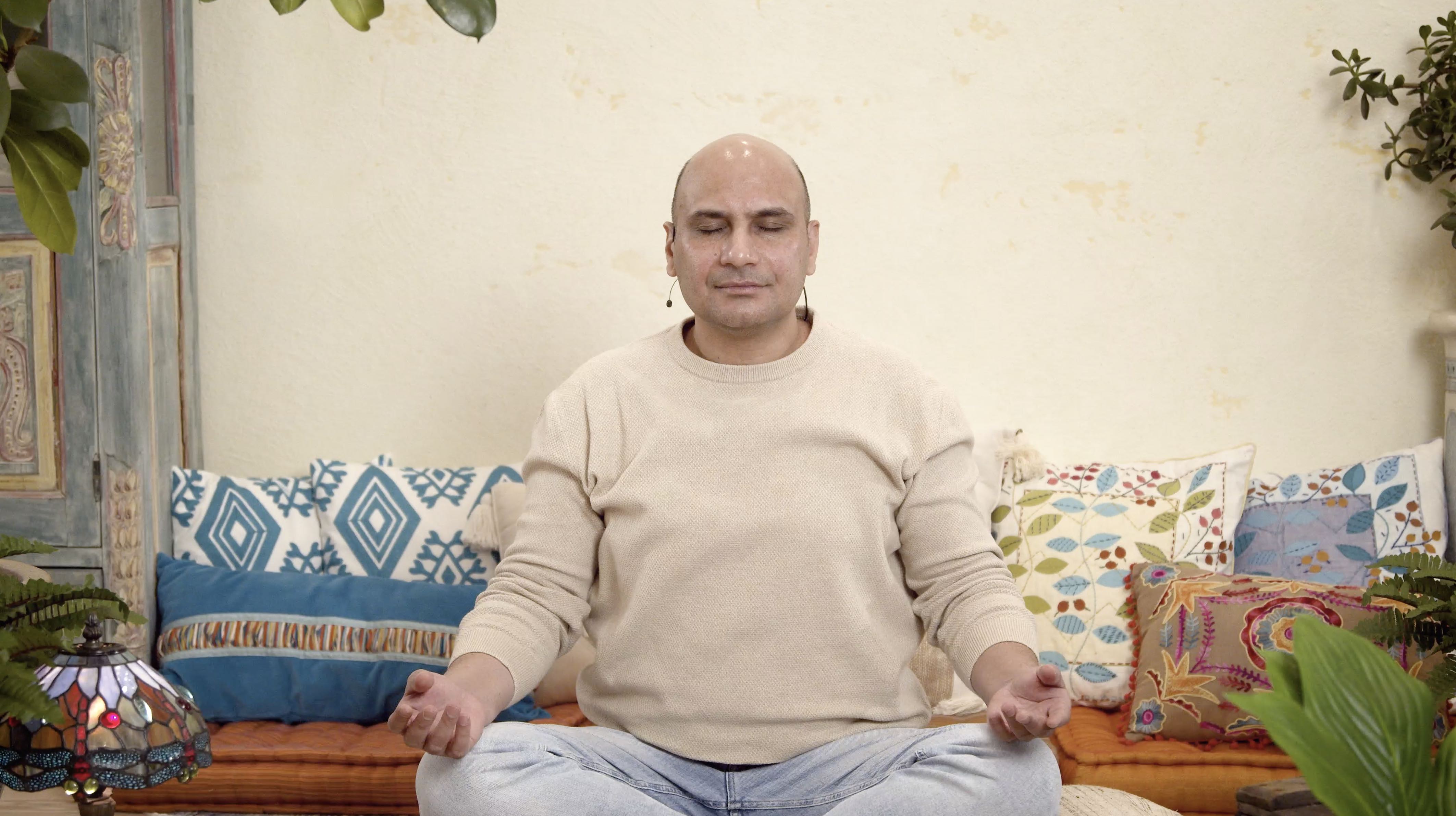 Uni / Pardaman Sharma / 15 min. 