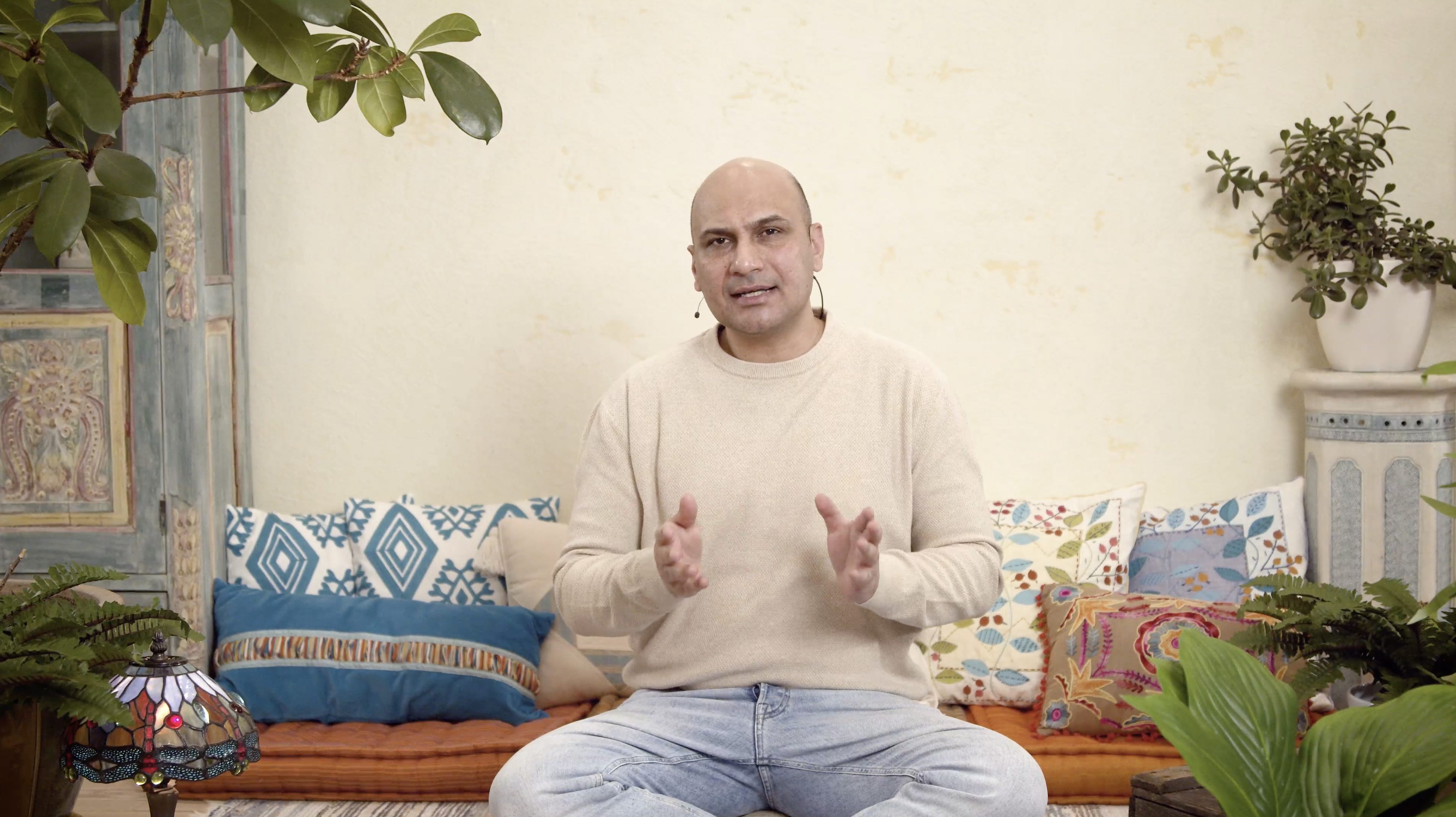 Kehon tasapaino - kolme pilaria / Pardaman Sharma / 15 min.