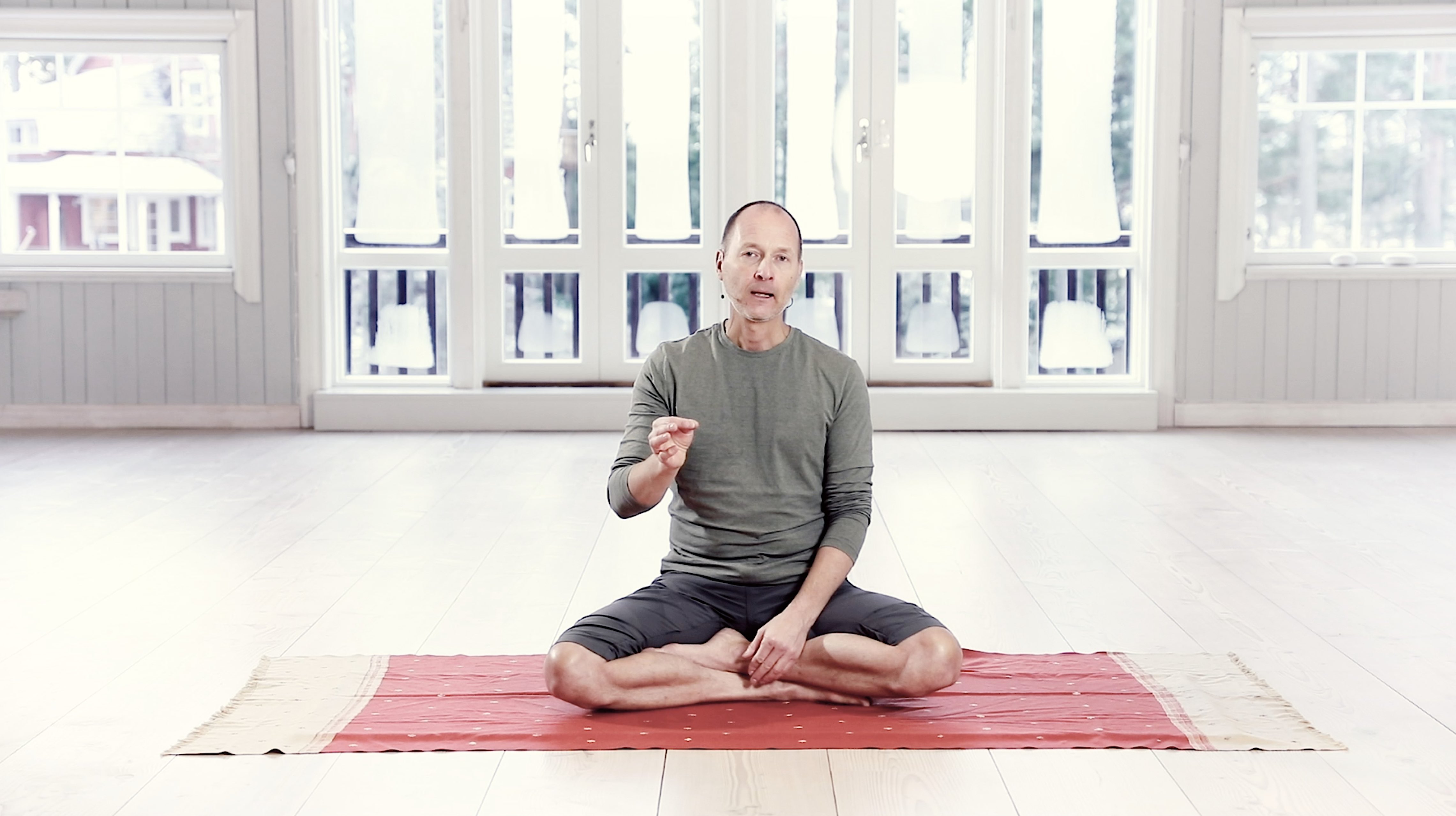 Pranayaman intro / miniluento / Sami Mälkiä (1)  / 15 min.