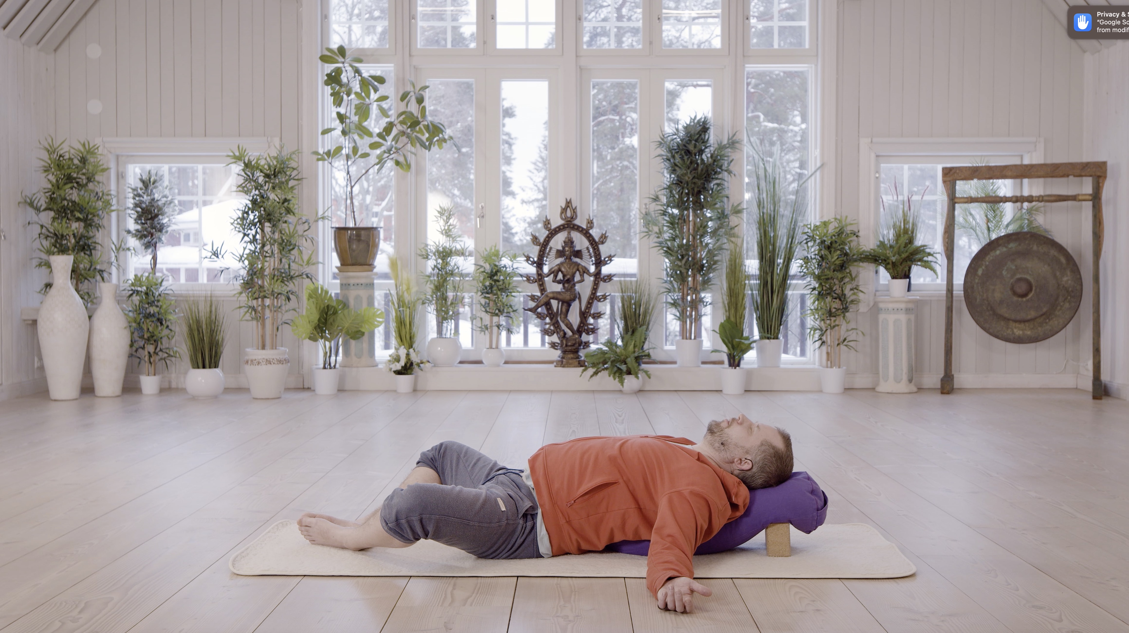 Jouni Hallikainen / Hiljaisuuden harjoitus / sopii kaikille / 60 min.