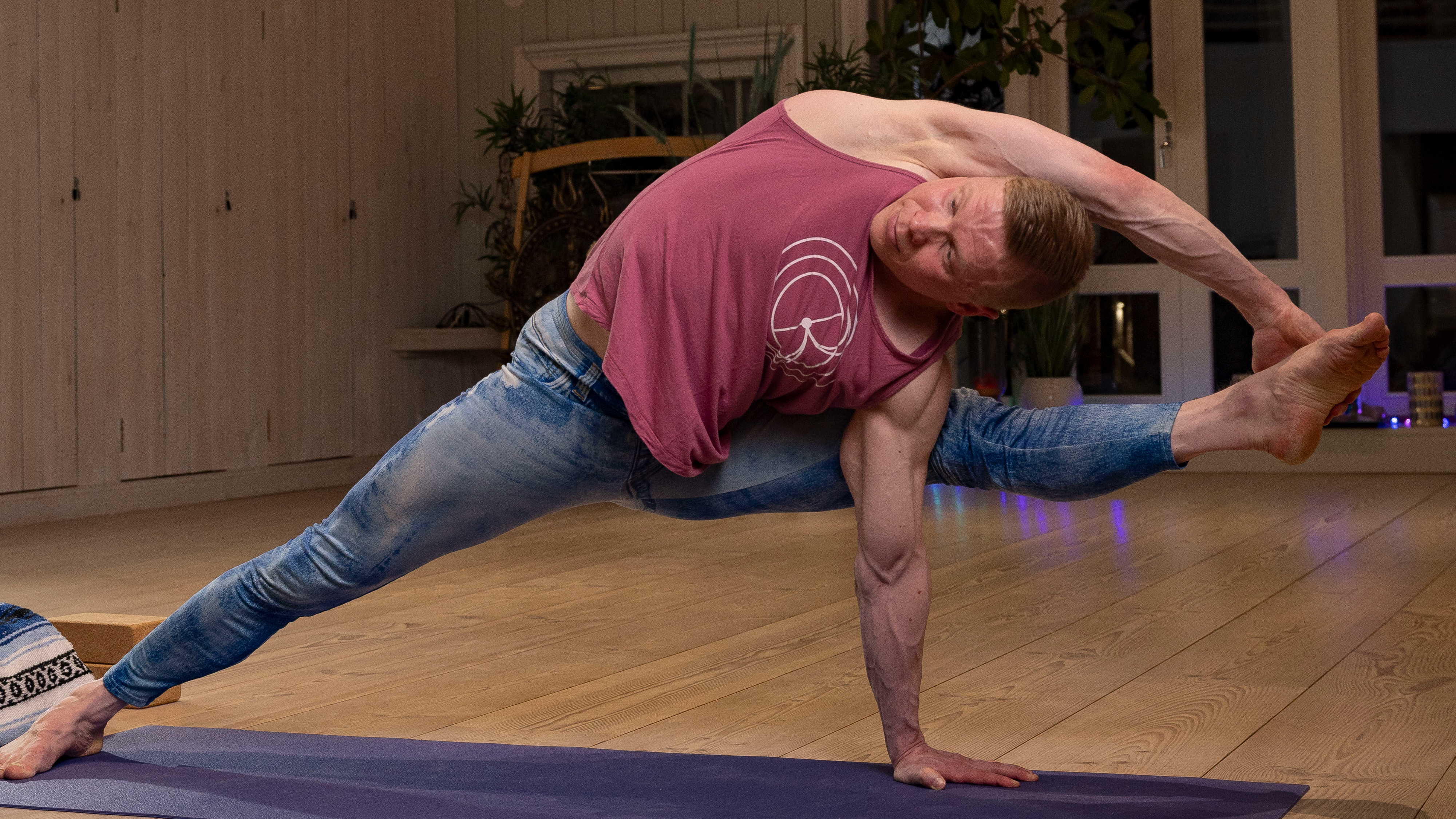 Jari Karppinen / Abhyasan flow / 30 min. 