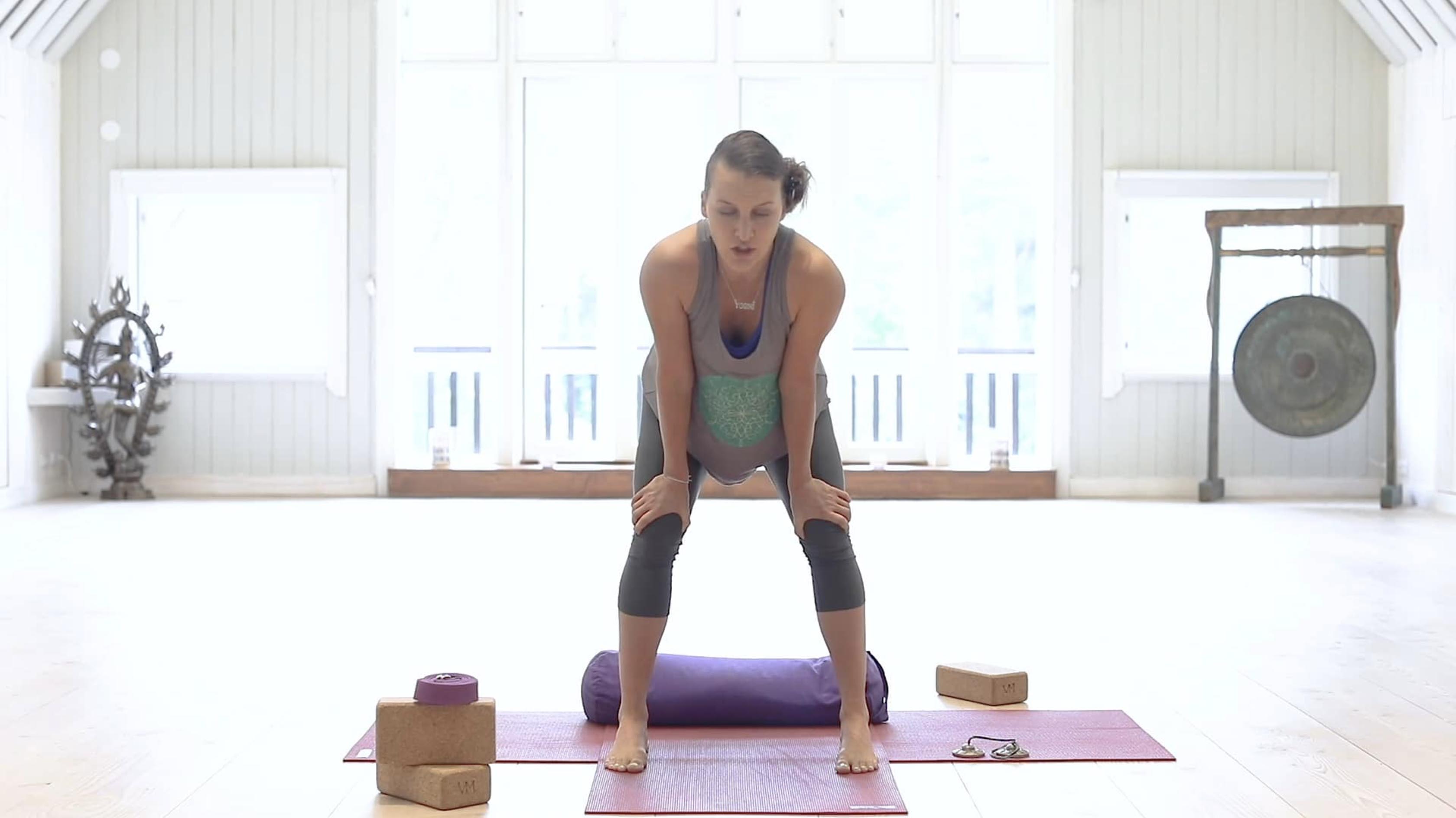 Uddiyana bandha kriya / Mia Jokiniva / Pranayama / 8 min.