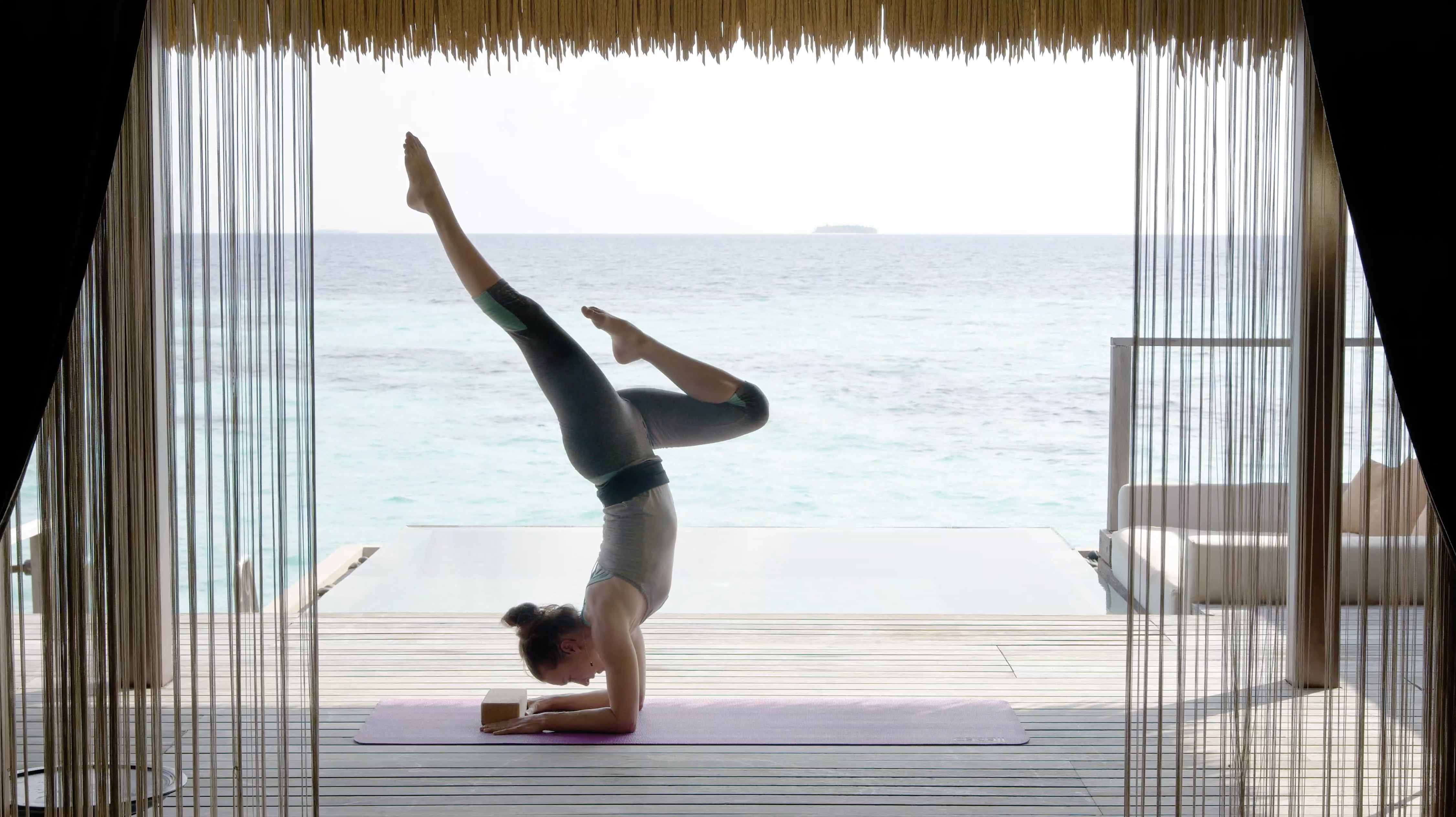 Delfiinin flow / Mia Jokiniva / 45 min.