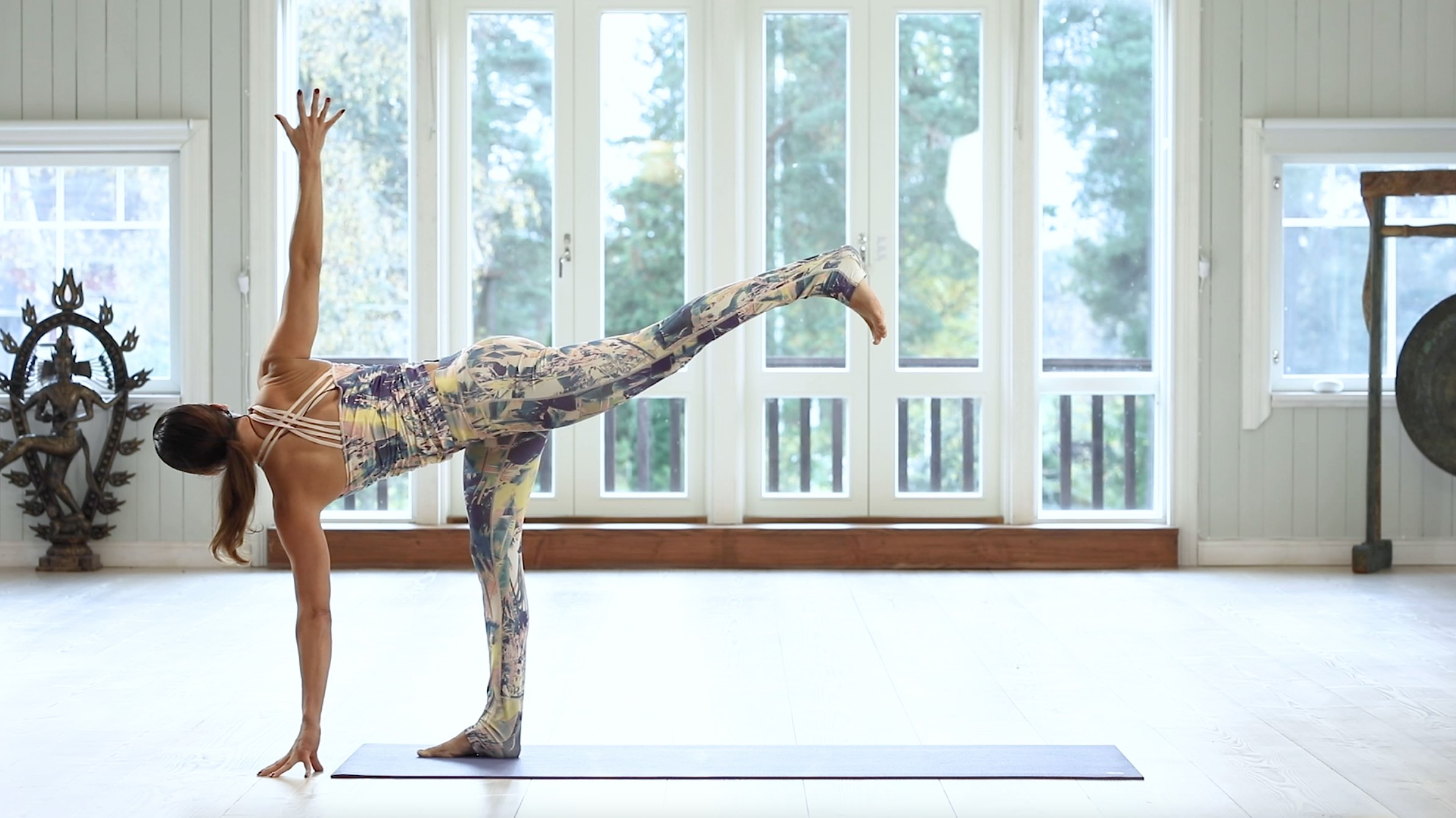 Lyriikkaa rangalle / Mia Jokiniva / taso 2 / 30 min.