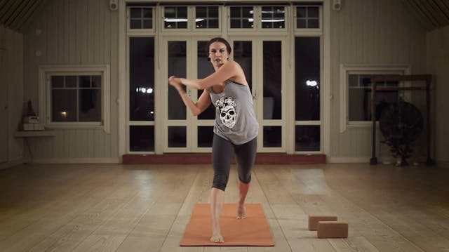 Mia Jokiniva / Kali 75 min.