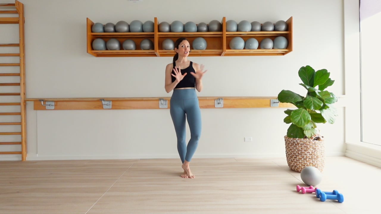 24 MINUTE BARRE + STRENGTH FOR BALANCE