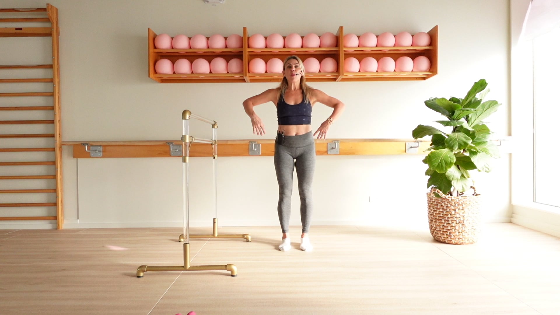 22 MINUTE BARRE (part 2 of 2)