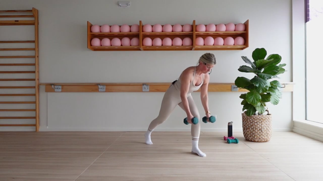 35 MINUTE BARRE + STRENGTH