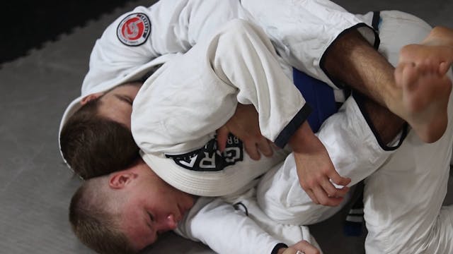 CROSSING THE ARM - CLOSED GUARD - BAC...