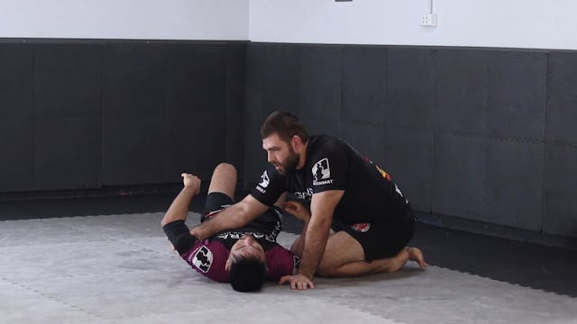 DEFENDING THE FRONT HEAD LOCK CHOKE -...