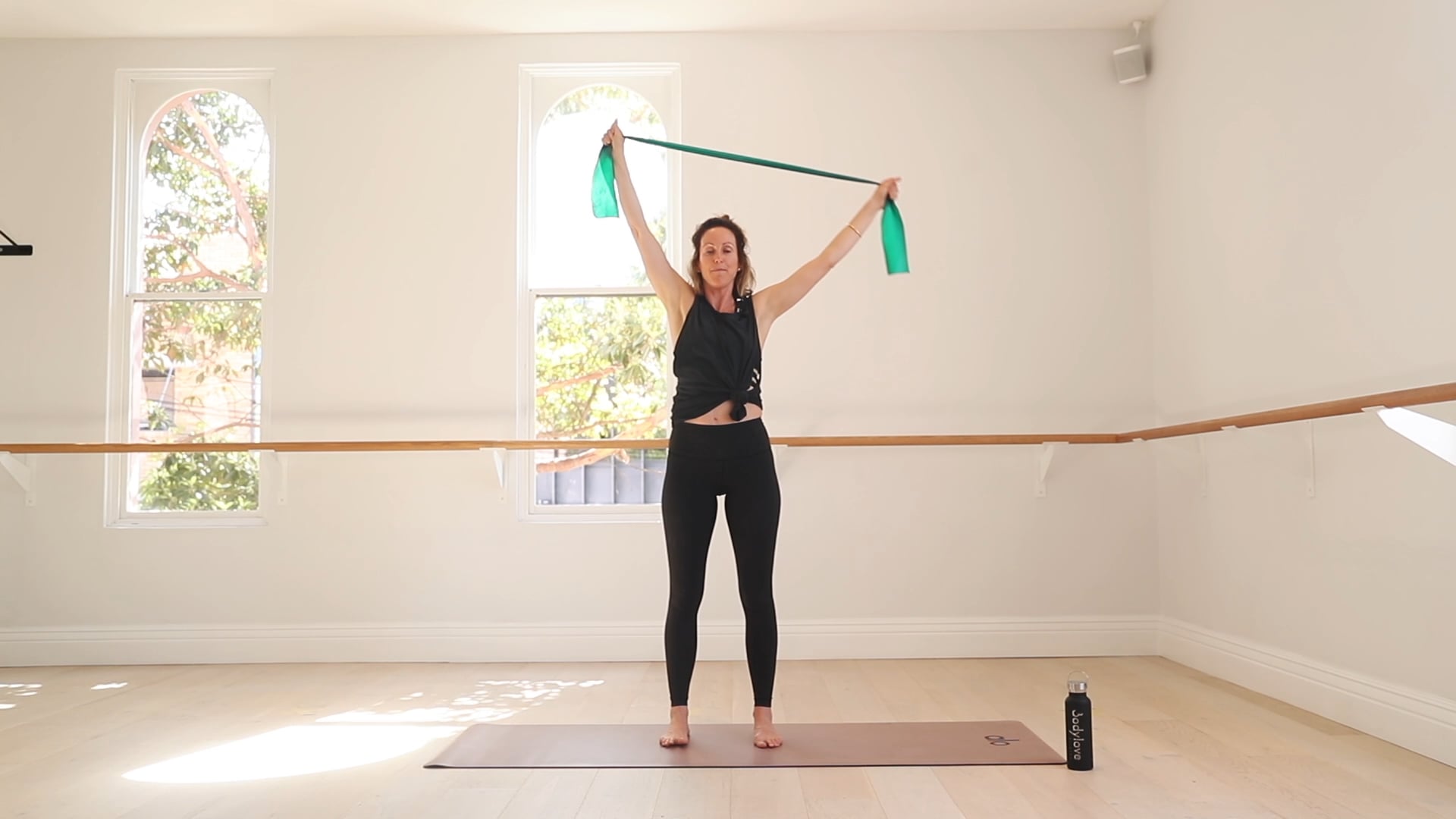 13 Mins - Upper Body - Theraband (Prenatal)