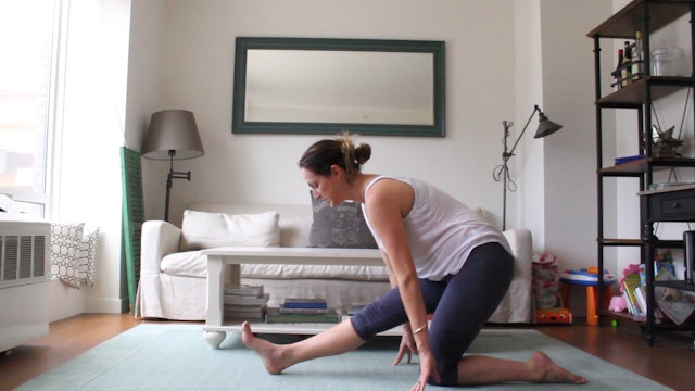 5 Mins - Week 2 - Stretch & Mobilize (Postnatal) 