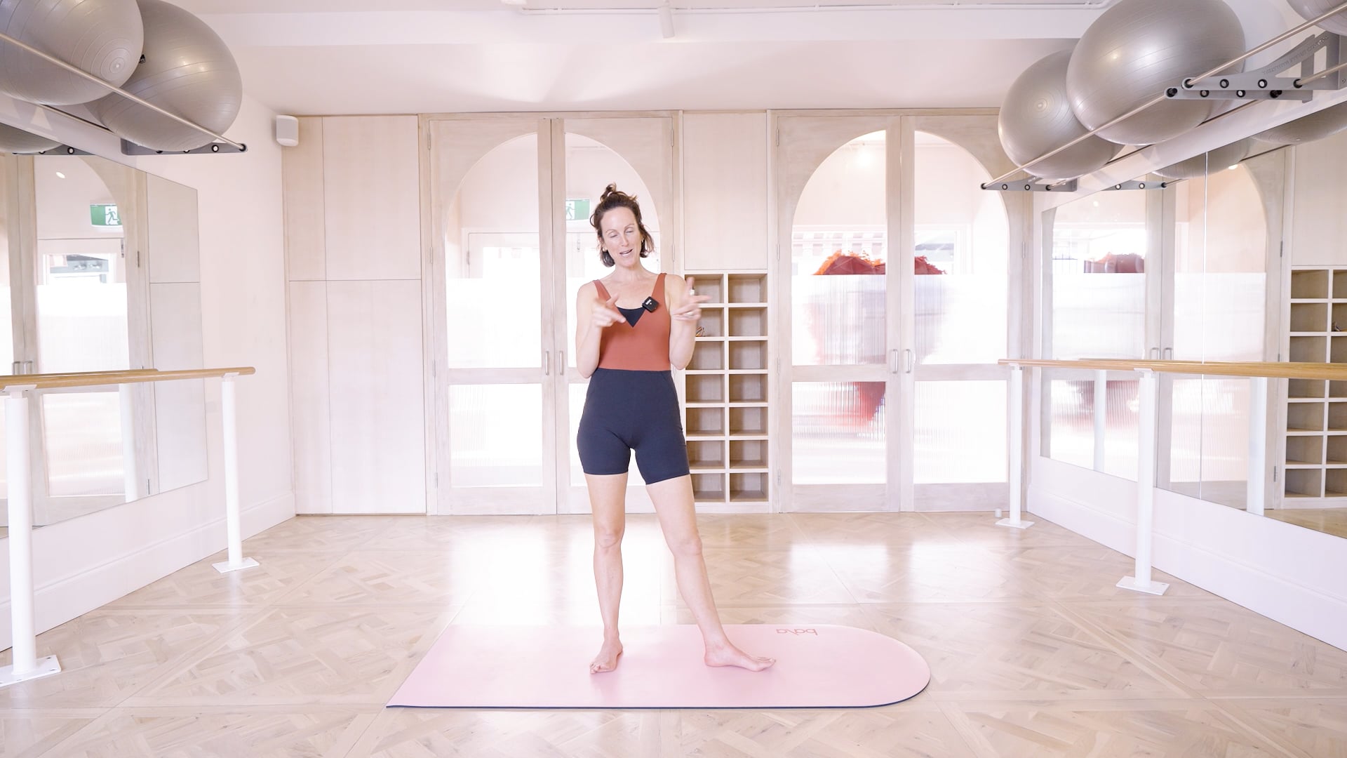 NEW! 6 Mins - Full Body - No Props (Prenatal)