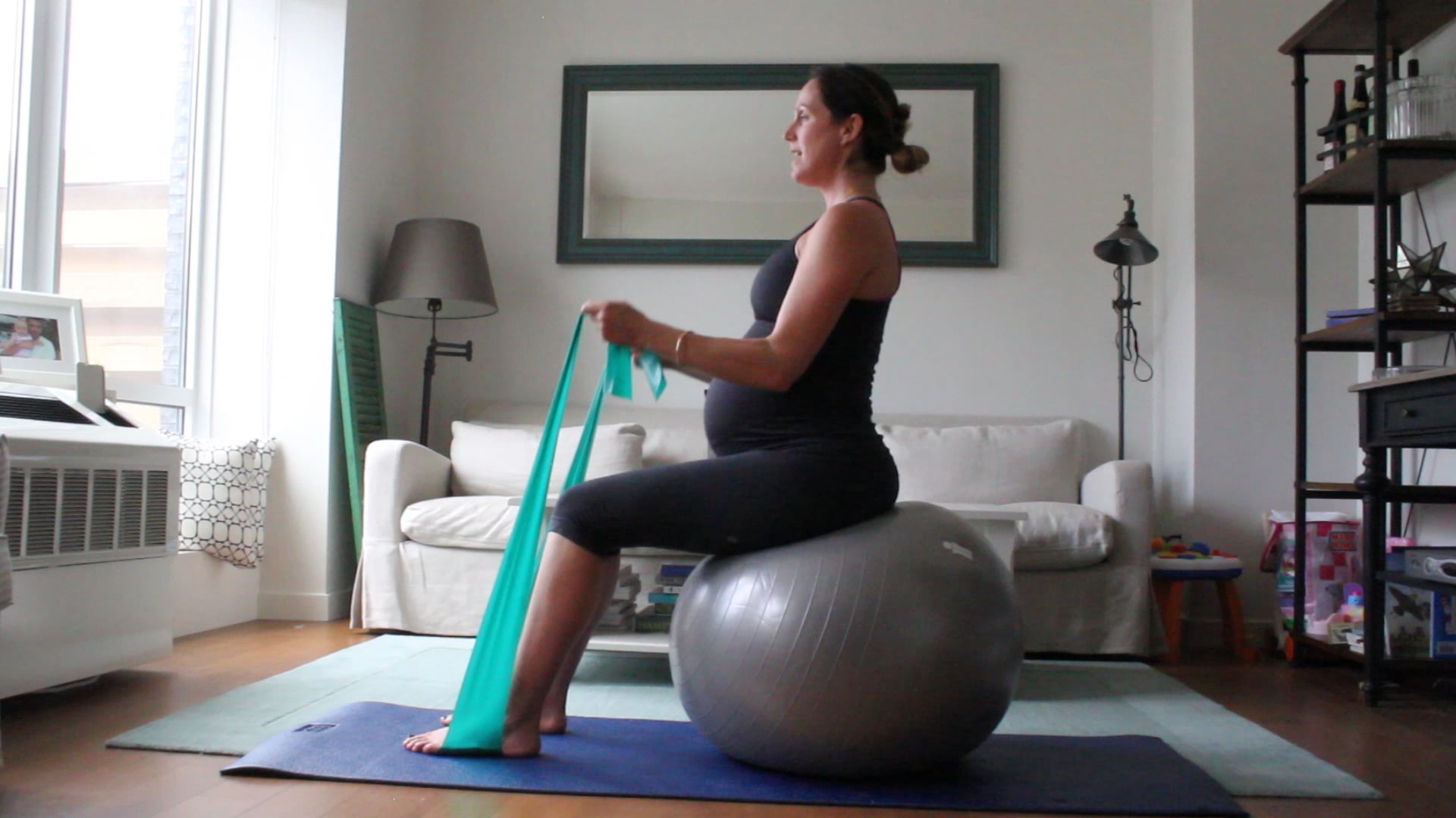 11 Mins - Full Body - Physio Ball & Theraband (Prenatal) 