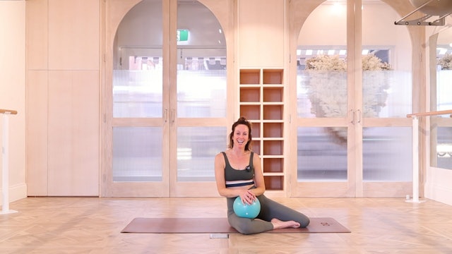 10 Mins - Core - Pelvic Stability Focus - Pilates Ball (Strong Mama)