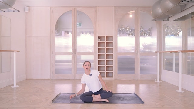 25 Mins - Yoga Flow - No Props (Postnatal)