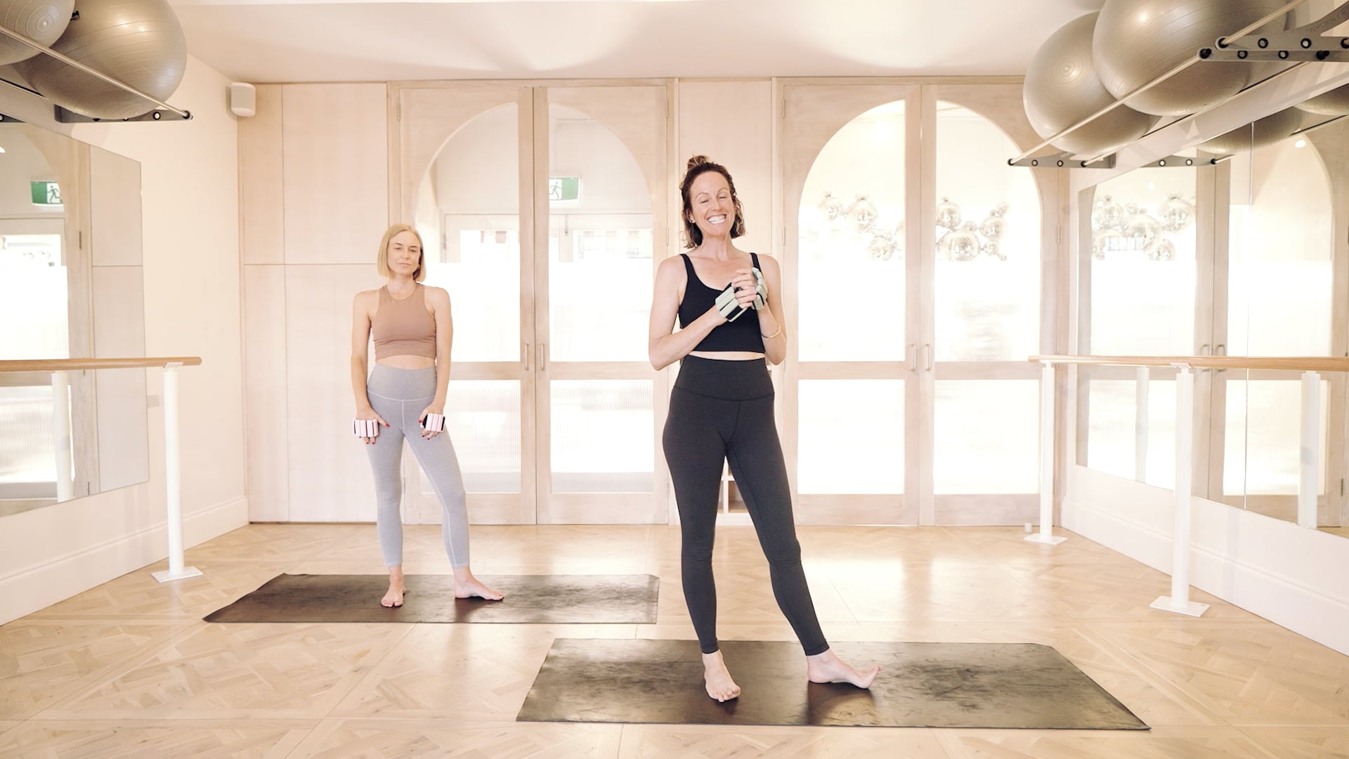 NEW! 15 Mins - Week 21 - Energizer - Hand Weights (Prenatal) 