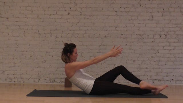 10 Mins - Core - Yoga - Block (Strong...