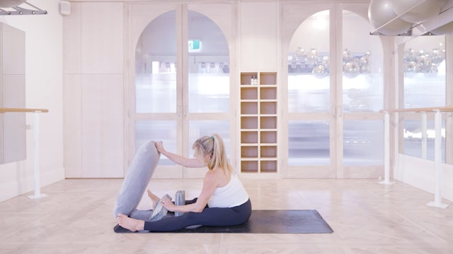 NEW! 35 Mins - Restorative Yoga Class - Blocks and Cushion 