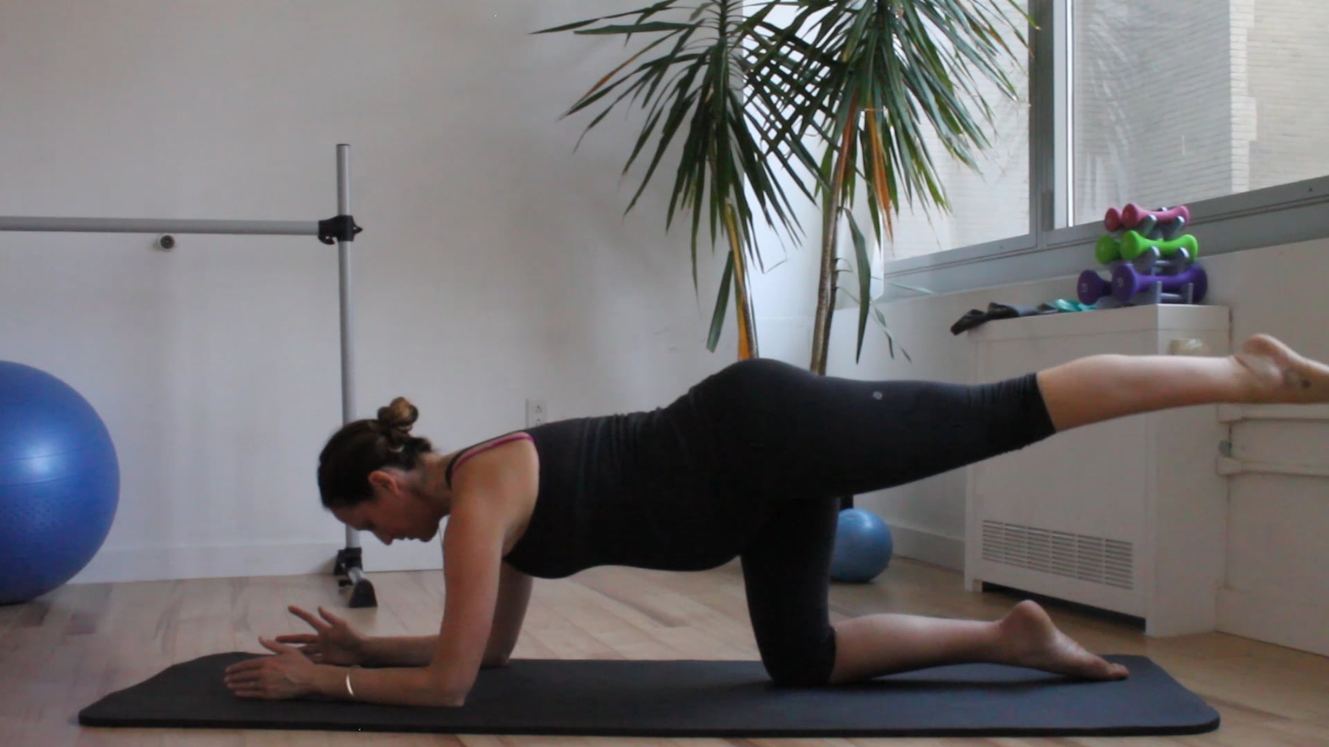 11 Mins - Booty - No Props (Prenatal)