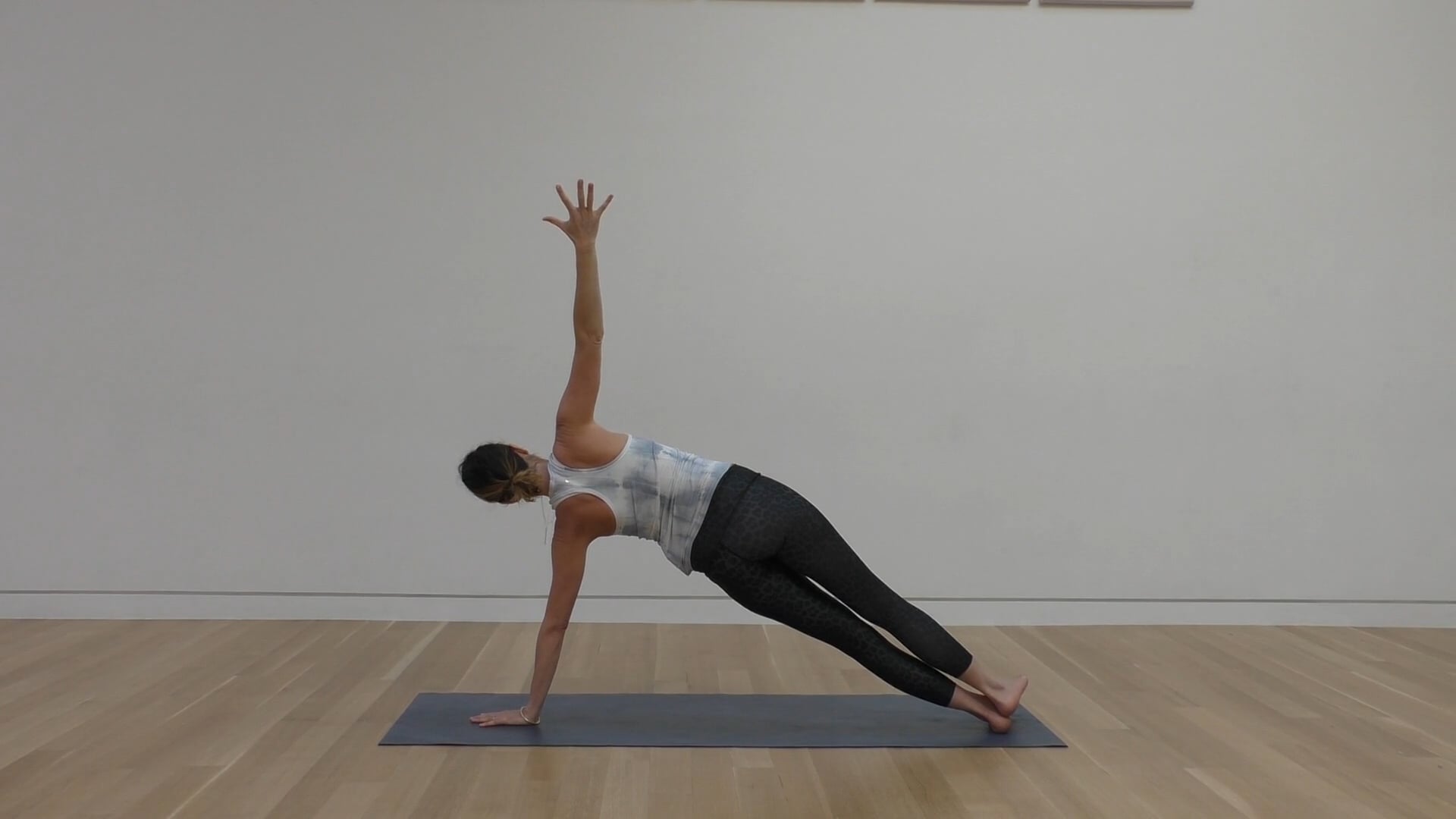 8 Mins - Core - No Props (Postnatal)