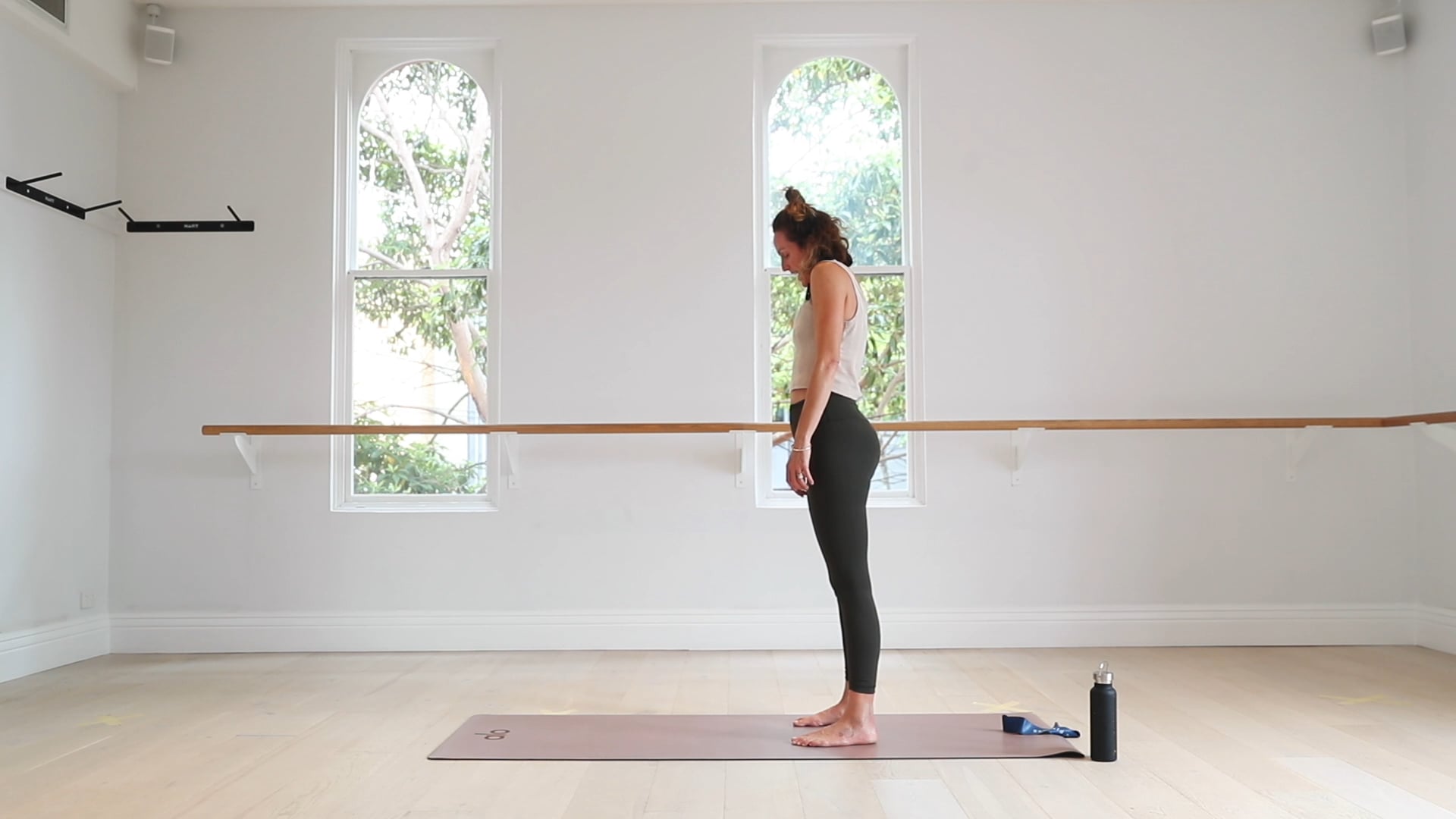 10 Mins - Glutes & Hamstrings  - Booty band (Strong Mama)