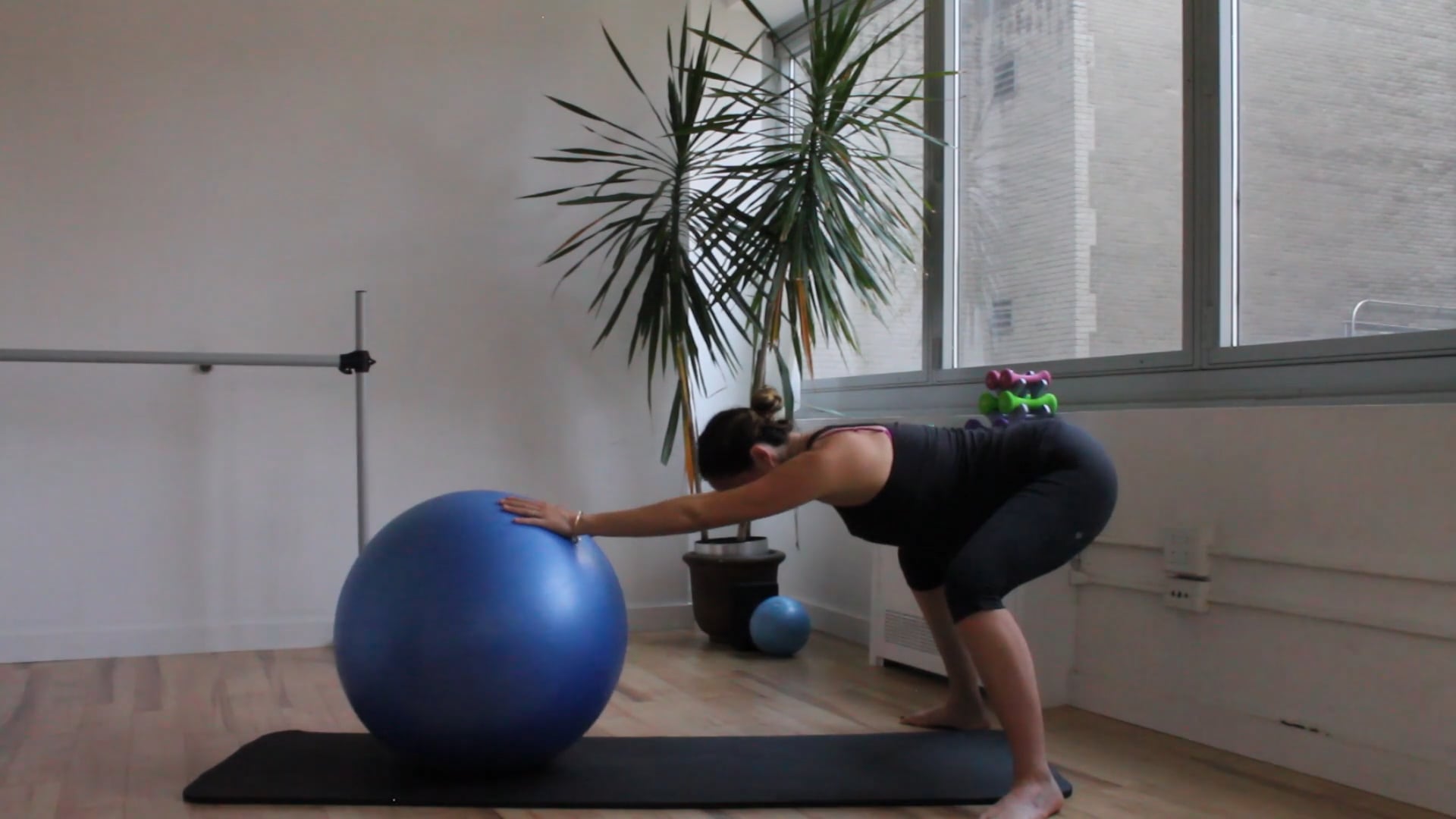 9 Mins - Labor Preparation Breath - Physio Ball (Prenatal)
