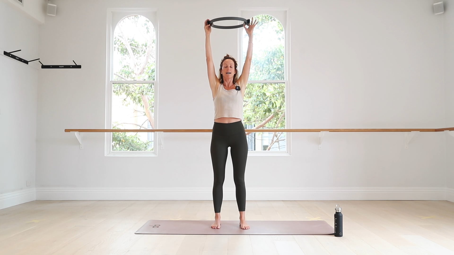 10 Mins - Glutes & Legs - Pilates Ring (Prenatal)
