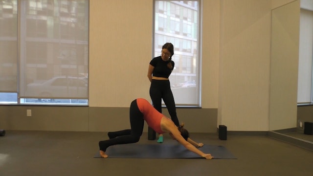 18 Mins - Full Body - Yoga Flow - Blocks (Postnatal) 