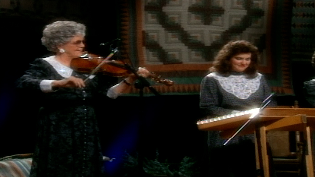 Alisa & Ramona Jones