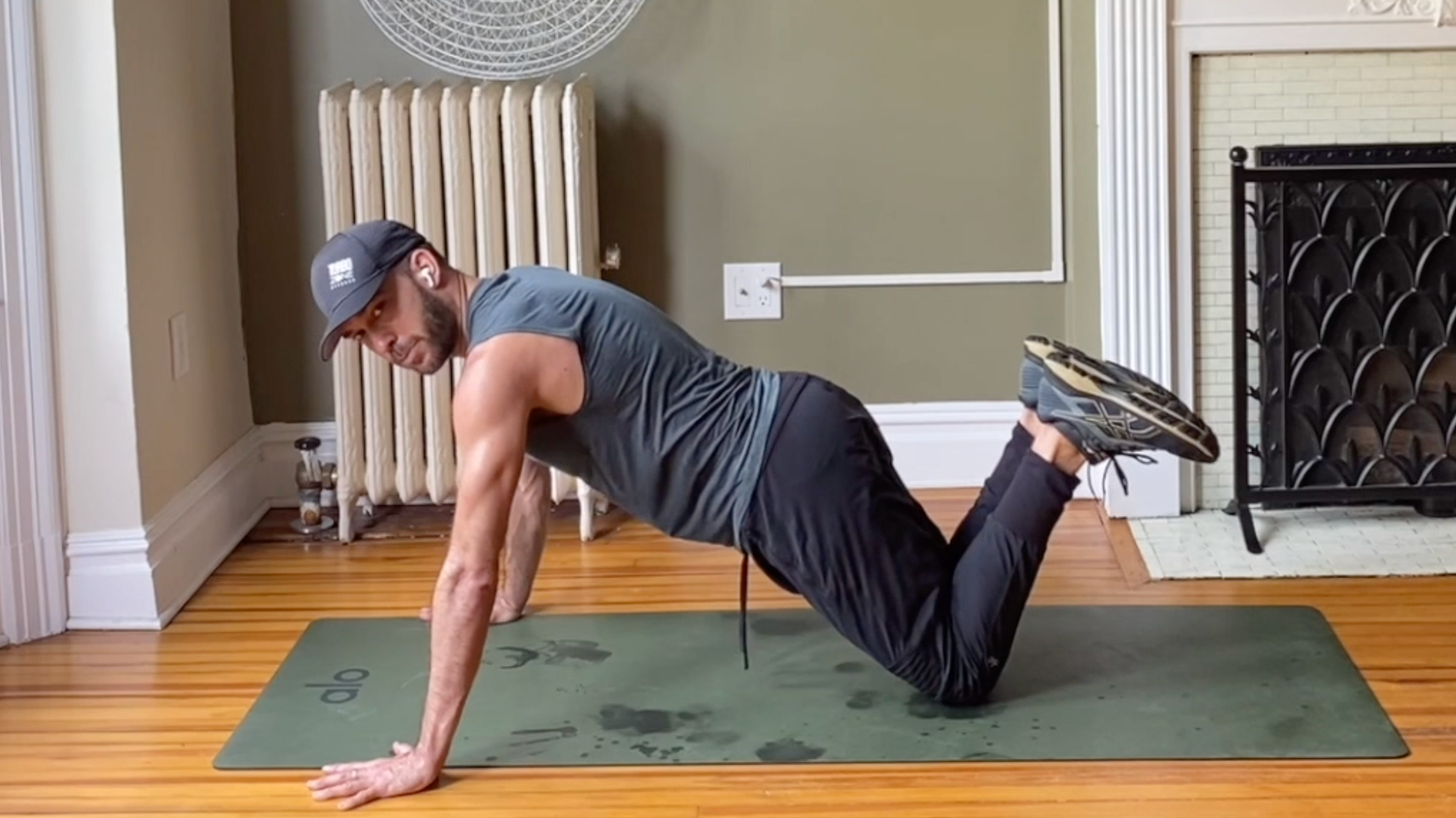 Express | Arms, Abs, & Stretch