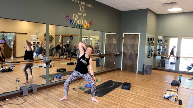 HEAVY WEIGHT DEFINE™ WITH APRIL