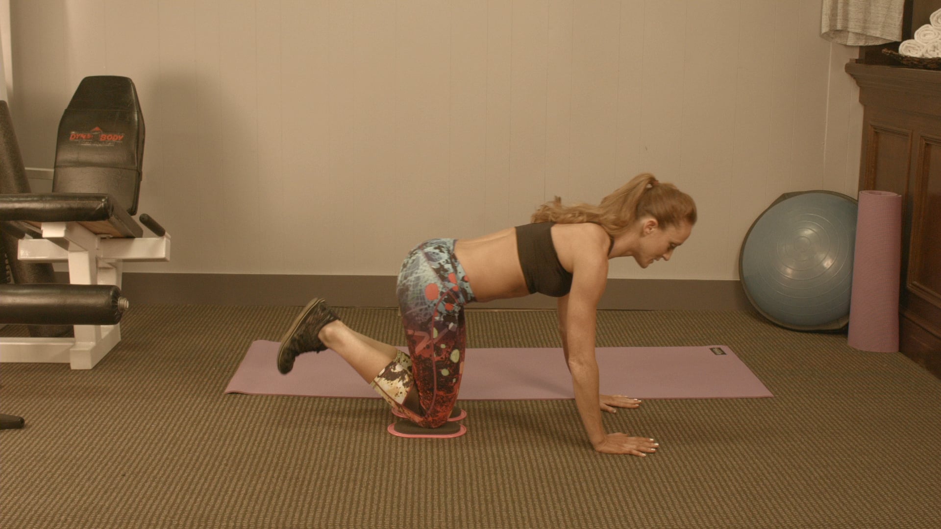 Modified Plank Crunch