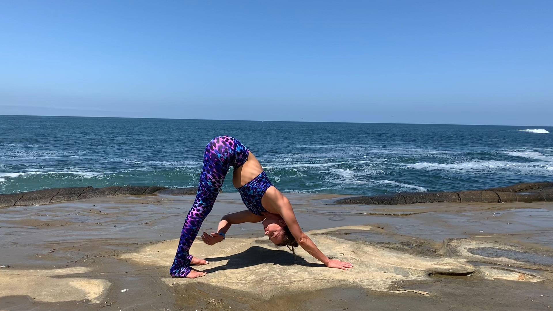 Yoga Stretch (5 minutes)