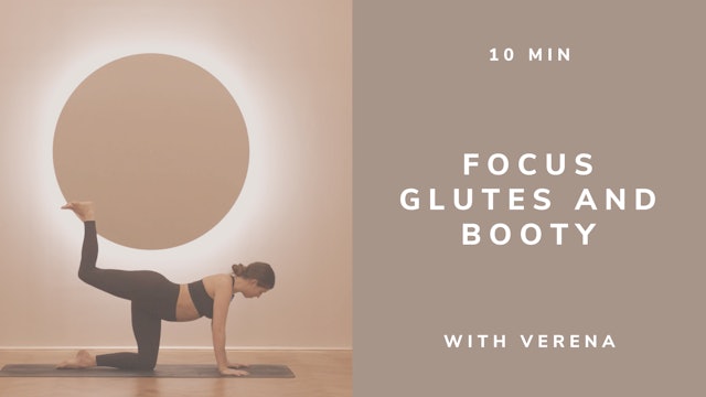10min Focus Glutes-Booty with Verena (english)