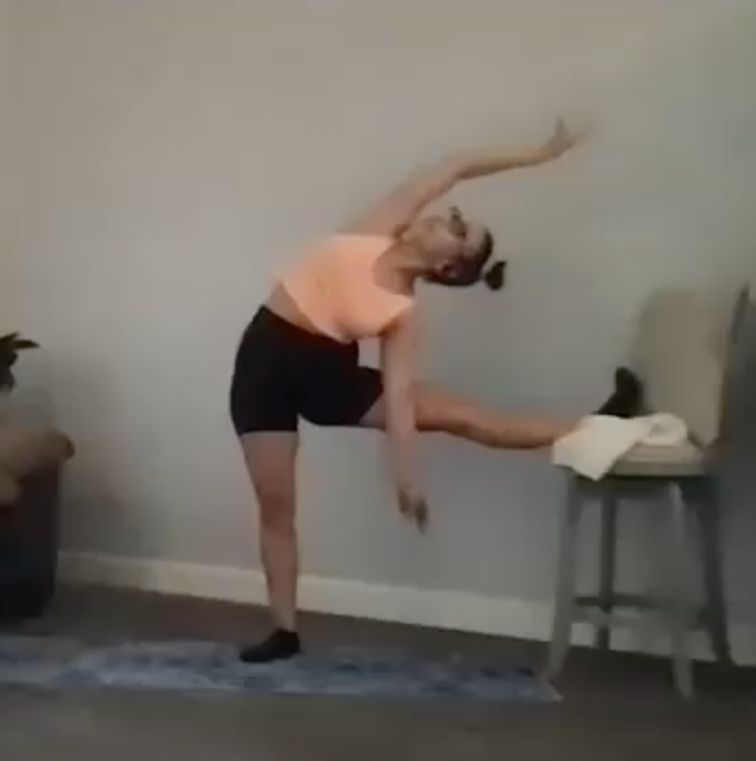 Body Dada the Class w/ Ellie