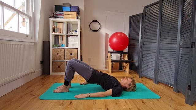 Exercise of the Week 1 - Spine Curl